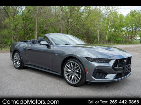 Used 2025 Ford Mustang GT Premium RWD image 1