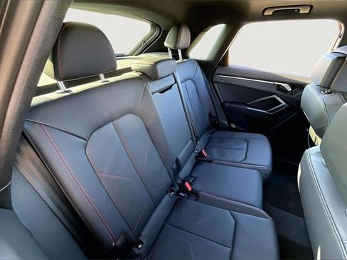 Used 2025 Audi Q3 2.0T Premium Plus w/ Premium Plus Package image 29