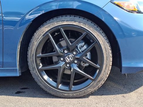Certified 2025 Honda Civic Sport image 8