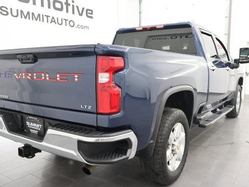 Used 2023 Chevrolet Silverado 2500 LTZ w/ Gooseneck/5TH Wheel Package AWD/4WD image 4