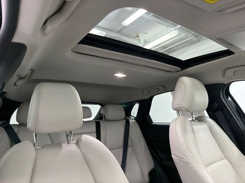 Certified 2025 MAZDA CX-30 AWD 2.5 S w/ Premium Package image 13