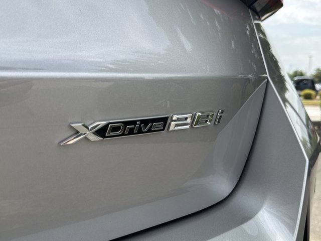 Certified 2026 BMW X1 xDrive28i AWD/4WD image 7