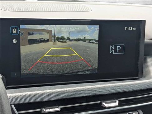 Used 2025 Hyundai Sonata SEL FWD image 11