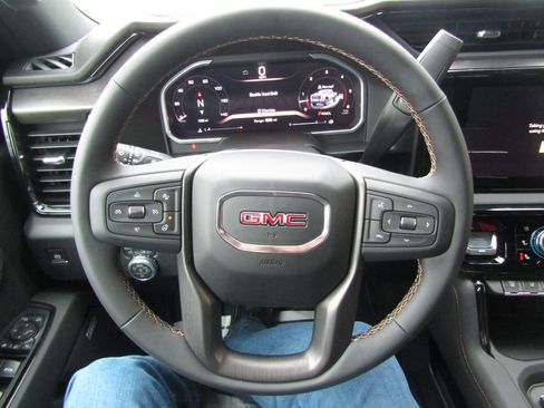 New 2026 GMC Sierra 2500 AT4 w/ Max Trailering Package image 5