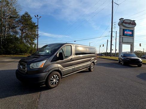 Used 2017 Ford Transit 350 XLT image 1
