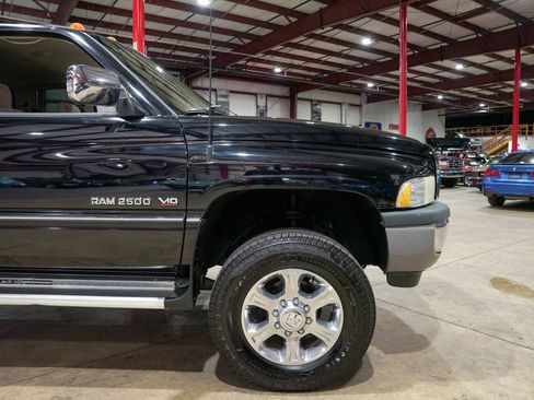 Used 1997 Dodge Ram 2500 Truck 4x4 Club Cab image 11