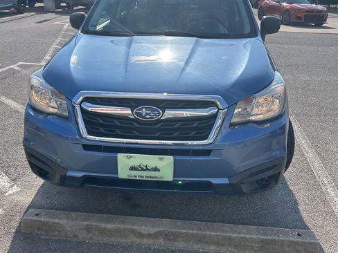Used 2018 Subaru Forester 2.5i w/ Alloy Wheel Package AWD/4WD image 9