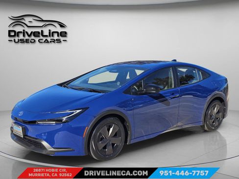 Used 2023 Toyota Prius LE image 12
