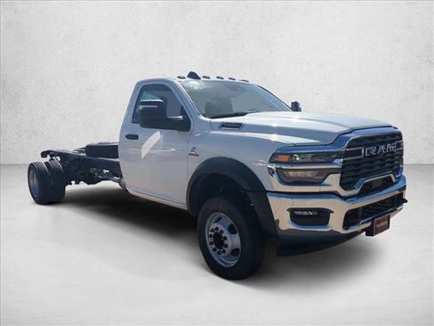 New 2026 RAM 5500 Tradesman w/ Chrome Appearance Group image 7