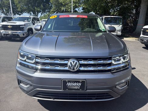 Used 2019 Volkswagen Atlas SEL AWD/4WD image 3