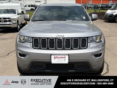 Used 2021 Jeep Grand Cherokee Laredo AWD/4WD image 6