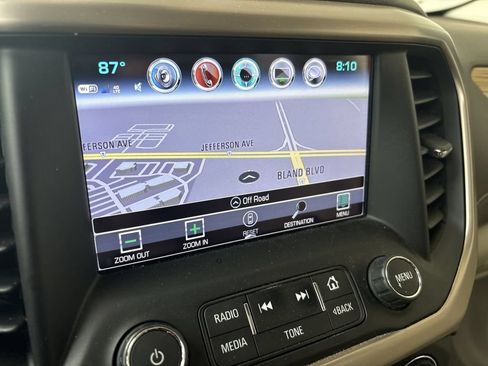 Certified 2019 GMC Acadia Denali w/ Technology Package AWD/4WD image 14