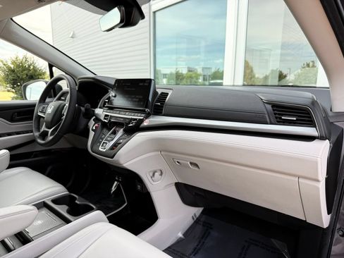 Used 2025 Honda Odyssey EX-L image 26