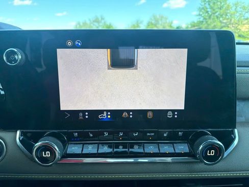 Certified 2025 Chevrolet Colorado ZR2 w/ Technology Package AWD/4WD image 20