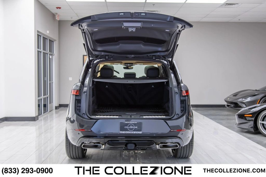 Used 2025 Land Rover Range Rover Sport Dynamic SE AWD/4WD image 98