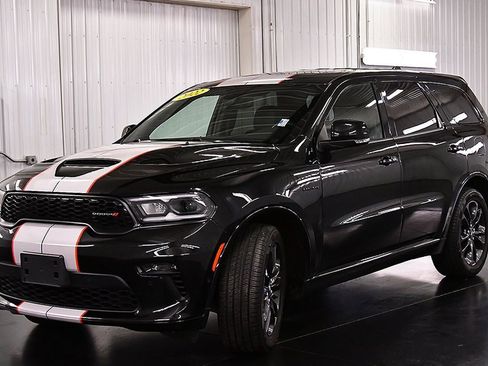Used 2022 Dodge Durango R/T w/ Blacktop Package image 3