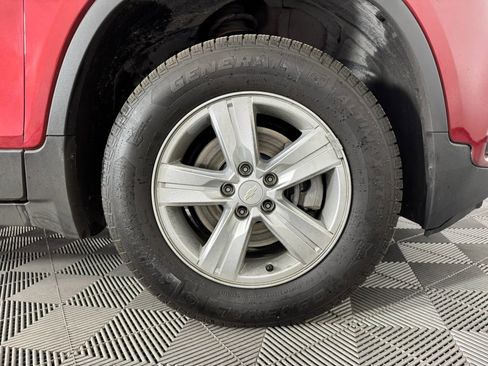 Used 2020 Chevrolet Trax LT AWD/4WD image 43