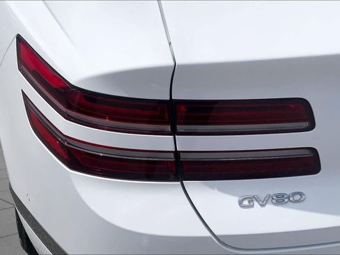 Used 2021 Genesis GV80 3.5T w/ Advanced Package 06 AWD/4WD image 29