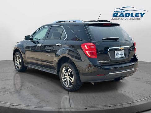 Used 2017 Chevrolet Equinox Premier w/ Enhanced Convenience Package AWD/4WD image 4