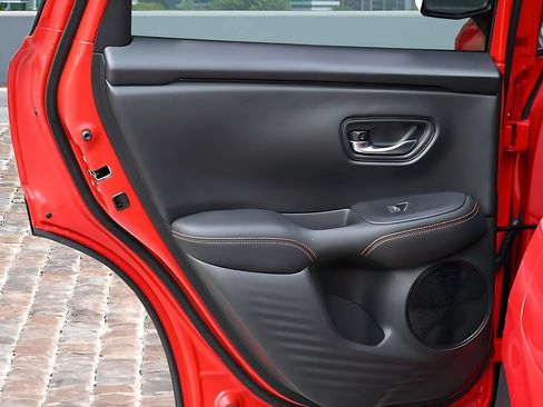 New 2027 Honda HR-V Sport image 10