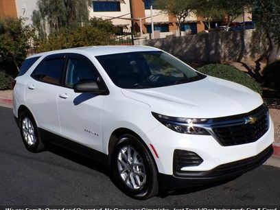 Used 2022 Chevrolet Equinox LS w/ LS Convenience Package