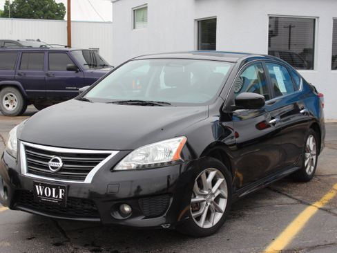 Used 2013 Nissan Sentra SR w/ Driver Pkg FWD image 1