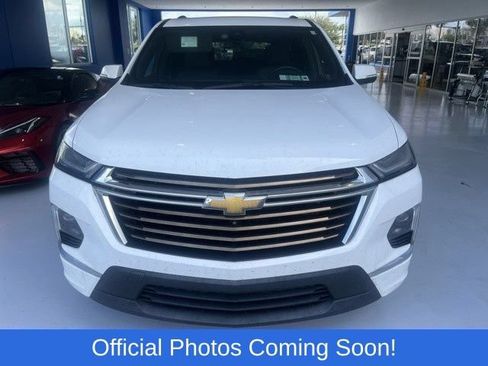Used 2023 Chevrolet Traverse High Country FWD image 5