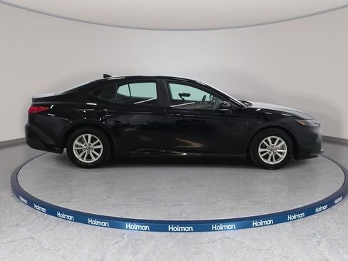 Certified 2025 Toyota Camry LE image 4