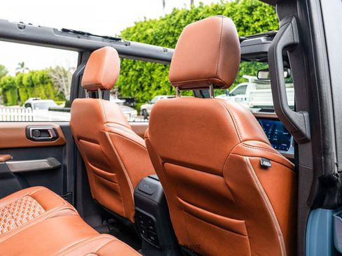 Used 2023 Ford Bronco Outer Banks AWD/4WD image 55