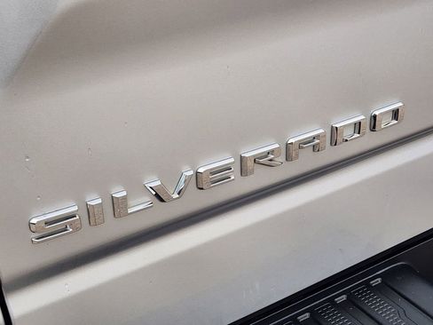 Used 2020 Chevrolet Silverado 1500 Custom Trail Boss w/ Infotainment Package image 11