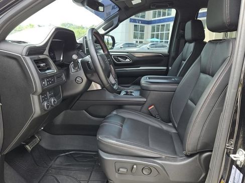 Used 2024 Chevrolet Tahoe RST w/ RST Performance Edition AWD/4WD image 3