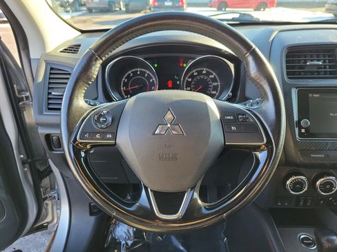 Used 2019 Mitsubishi Outlander Sport SE image 21