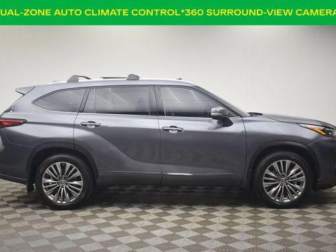 Used 2020 Toyota Highlander Platinum AWD/4WD image 13