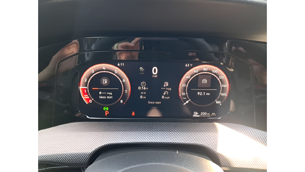 New 2026 Volkswagen GTI SE FWD image 18