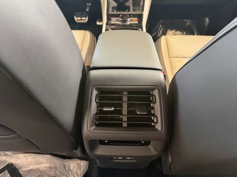 New 2026 Volkswagen Tiguan SEL R-Line image 21