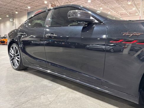 Used 2022 Maserati Ghibli Trofeo image 26