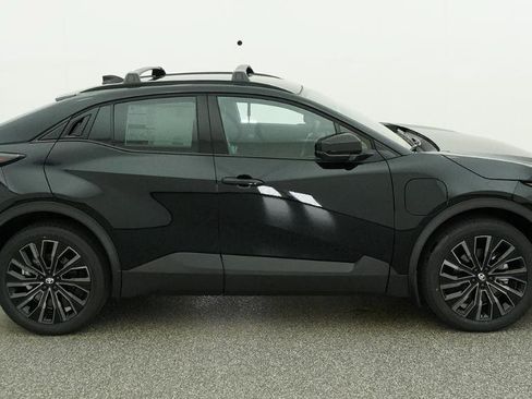 New 2026 Toyota C-HR AWD/4WD image 25