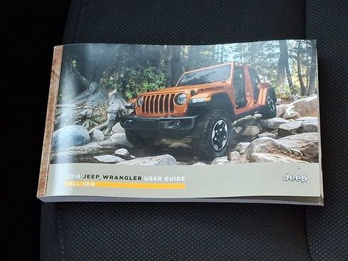 Used 2018 Jeep Wrangler Unlimited Sport S AWD/4WD image 25