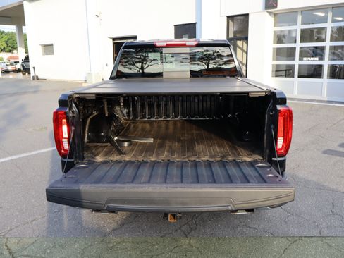 Used 2024 GMC Sierra 1500 SLT w/ SLT Premium Package AWD/4WD image 14