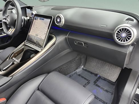 Certified 2023 Mercedes-Benz SL 43 AMG image 21