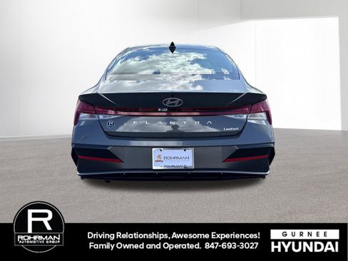 New 2026 Hyundai Elantra Limited FWD image 9