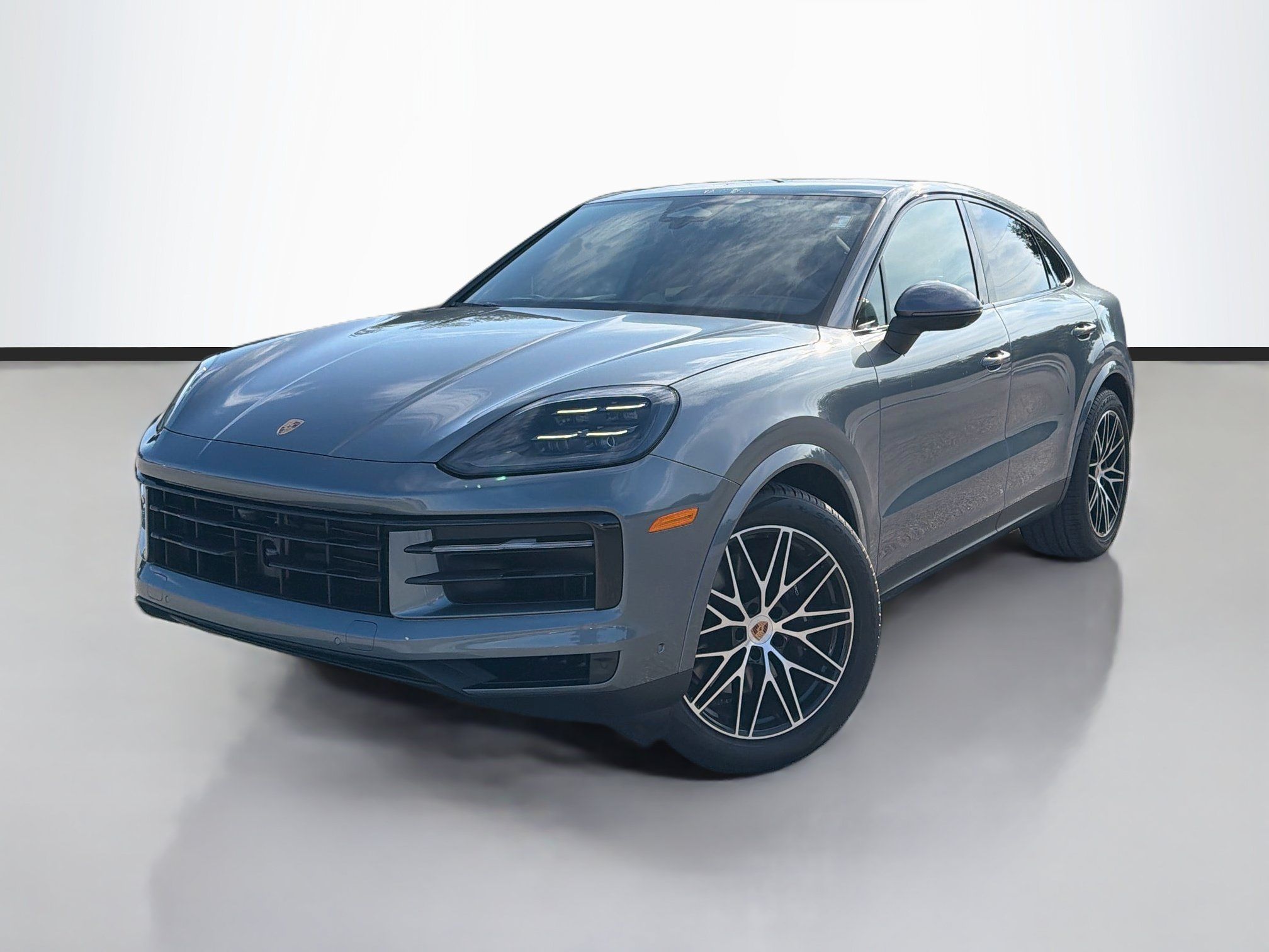 Used 2026 Porsche Cayenne Coupe AWD/4WD image 1