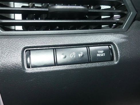 Used 2020 Nissan Altima 2.5 SR image 27