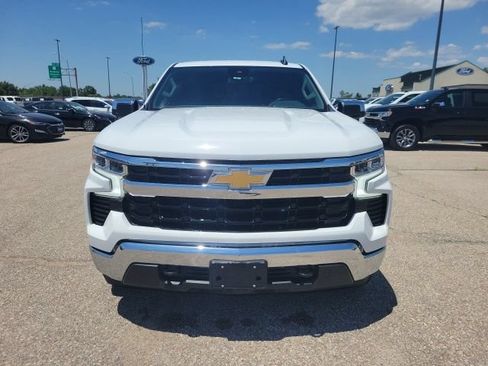 Used 2025 Chevrolet Silverado 1500 LT AWD/4WD image 19