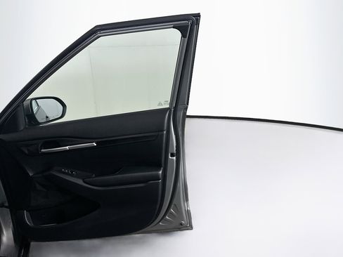 Used 2024 Kia Seltos LX AWD/4WD image 31