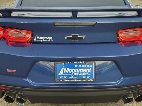 Used 2022 Chevrolet Camaro SS image 14