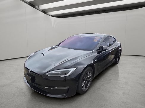 Used 2023 Tesla Model S Plaid AWD/4WD image 3