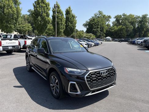 Used 2023 Audi Q5 2.0T Premium Plus w/ Premium Plus Package AWD/4WD image 7