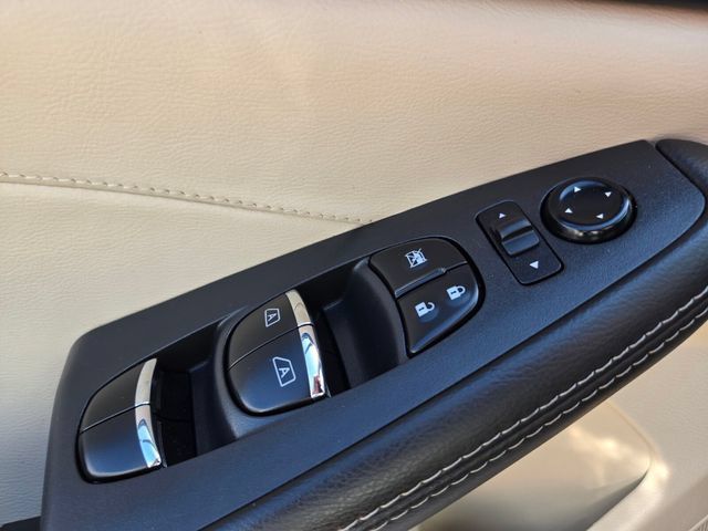 Used 2023 Nissan Maxima Platinum w/ Sport Mat Group FWD image 36