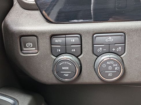 Used 2024 Chevrolet Silverado 1500 RST w/ Convenience Package II image 23